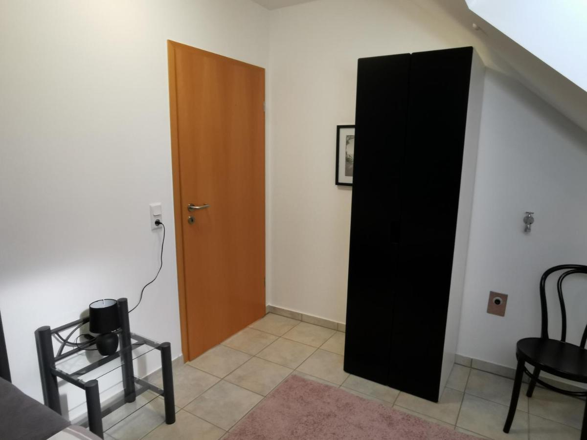 Ferienwohnung Falkenhof ليندلار المظهر الخارجي الصورة