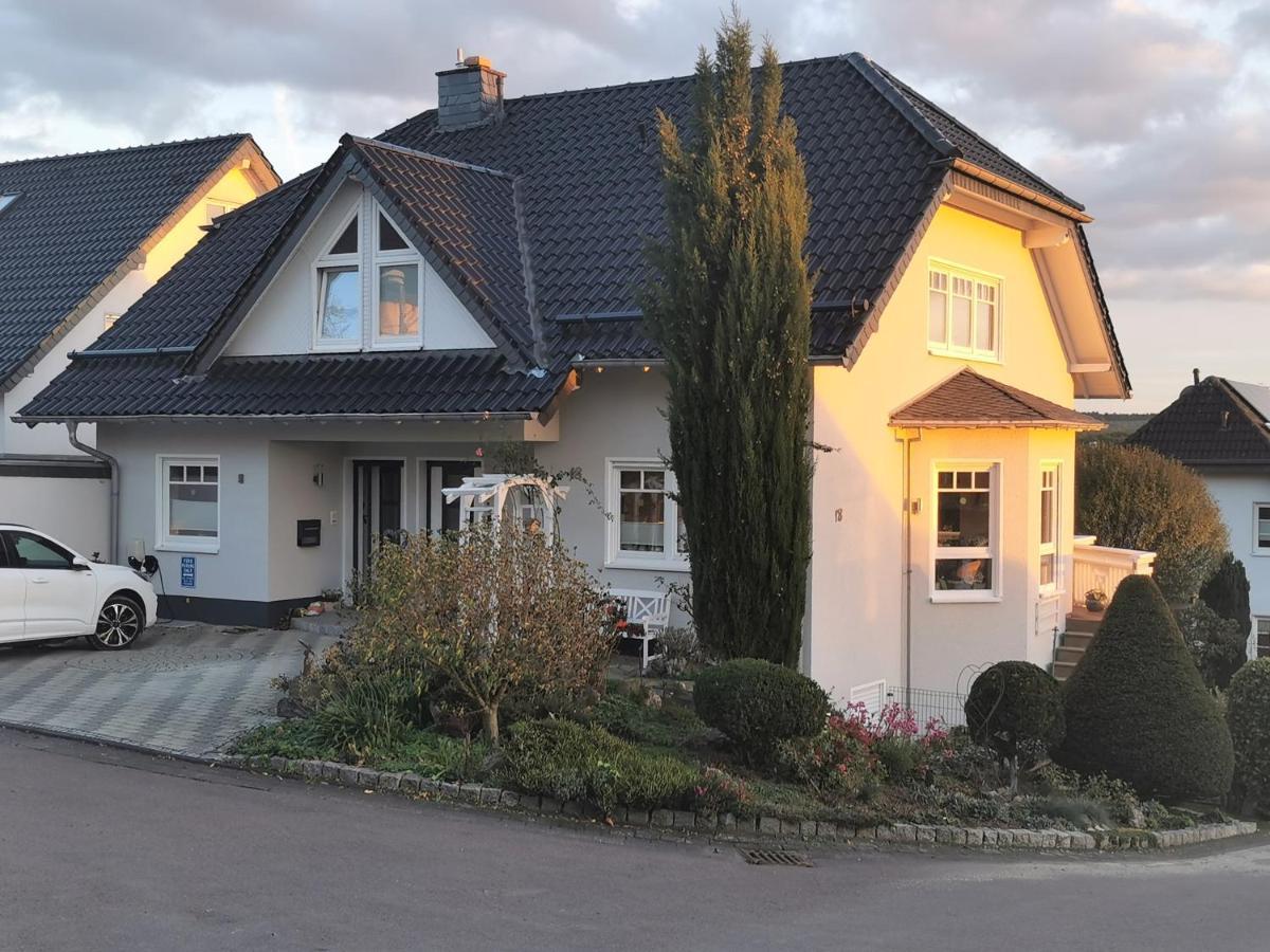 Ferienwohnung Falkenhof ليندلار المظهر الخارجي الصورة